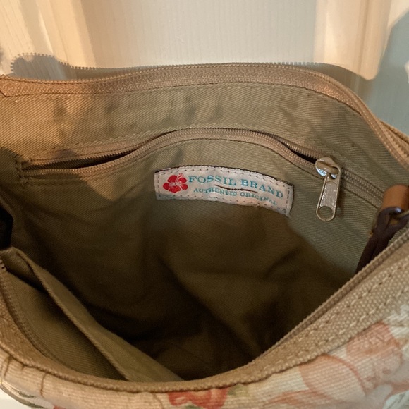 Fossil canvas crossbody bag - Picture 4 of 7